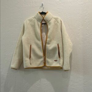 Fjallraven Cream Fleece with Tan Accents NWOT   CG